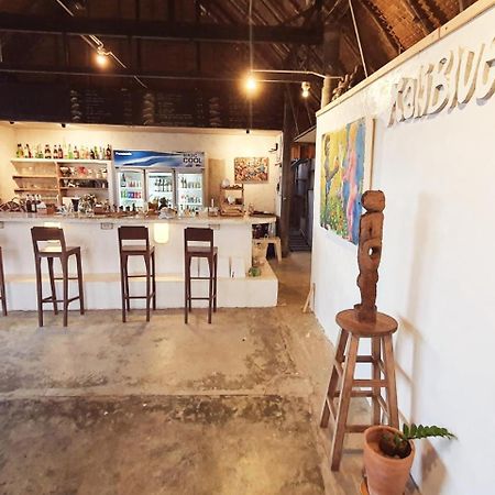 Maliblues Bed & Art Gallery Chumphon Exterior foto