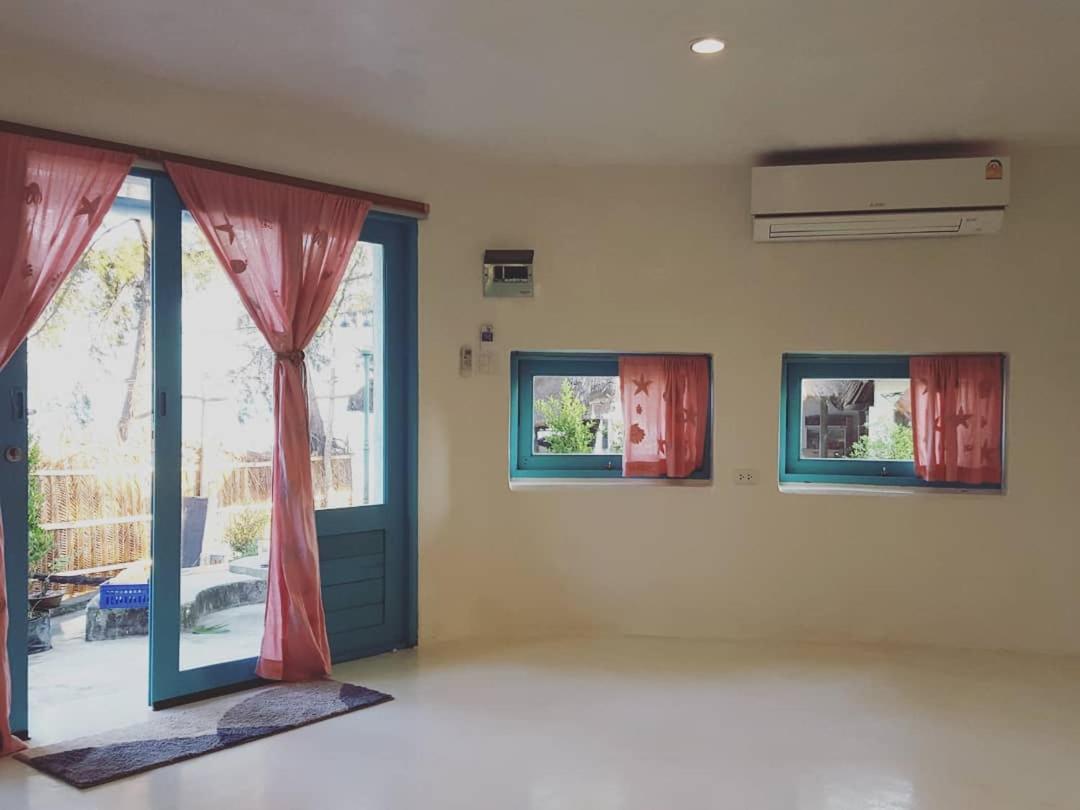 Maliblues Bed & Art Gallery Chumphon Exterior foto