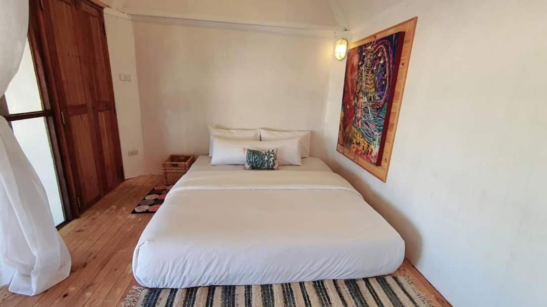 Maliblues Bed & Art Gallery Chumphon Exterior foto