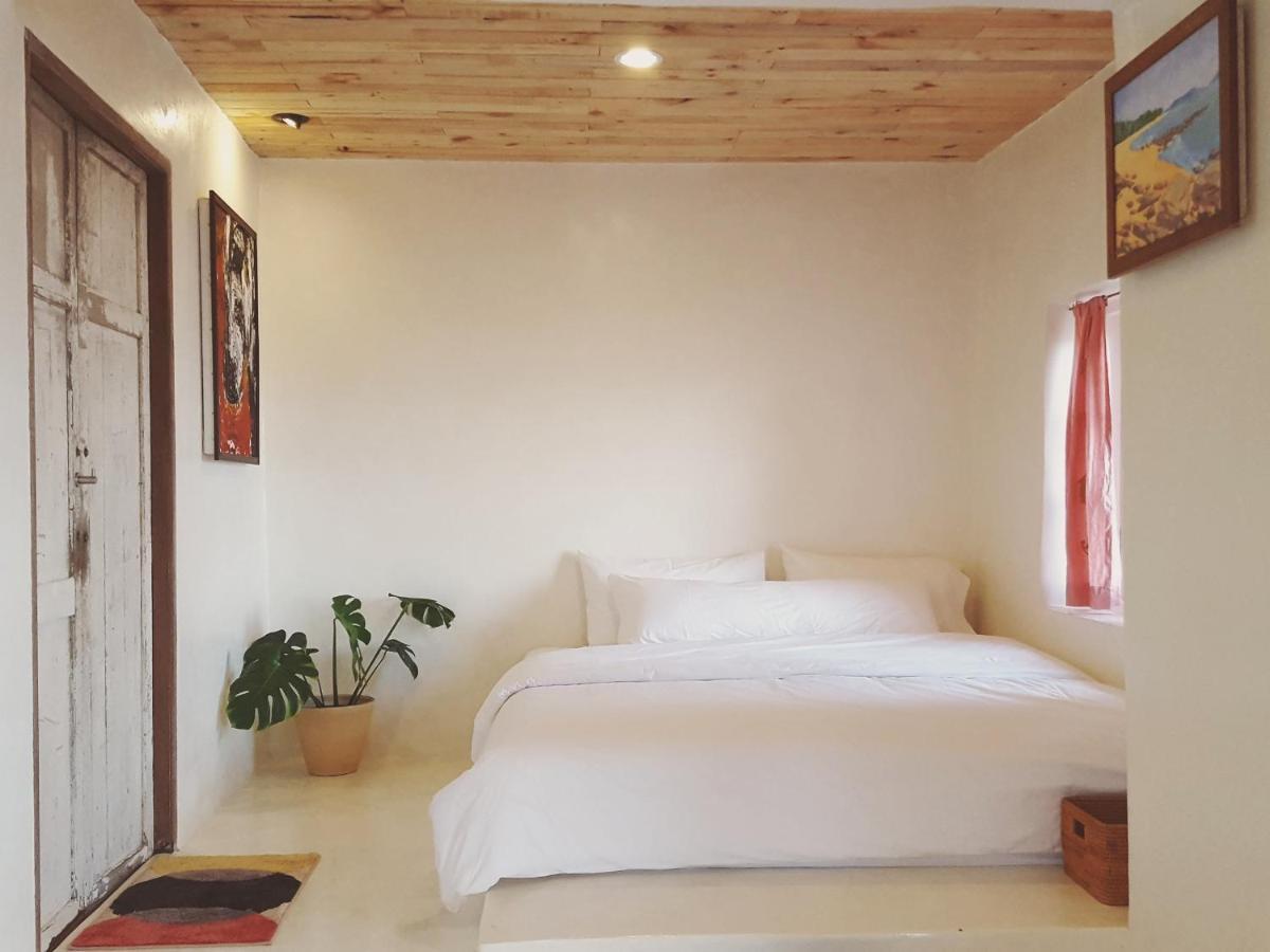 Maliblues Bed & Art Gallery Chumphon Exterior foto